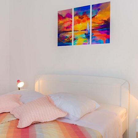 Apartment And Rooms Ema Vodice Luaran gambar