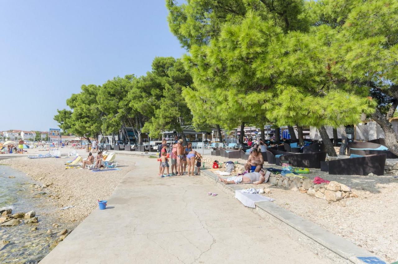 Apartment And Rooms Ema Vodice Luaran gambar